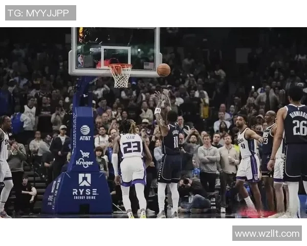 基德未透露戴维斯在独行侠负勇士比赛中的伤情最新进展